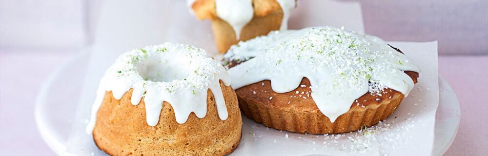Drei Minikuchen mit Zuckerguss Kuchen Unterseite Rezepte Leicht