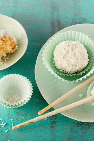 KOKOS-CAKE-POPS KOKOS-CAKE-POPS