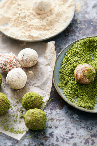 Super-Energy-Balls mit Datteln Super-Energy-Balls mit Datteln