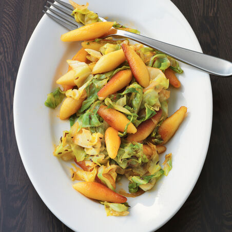 Schupfnudeln mit Spitzkohl Schupfnudeln mit Spitzkohl