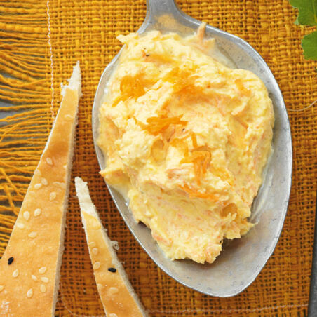 Möhren-Ananas-Frischkäse mit Curry Möhren-Ananas-Frischkäse mit Curry
