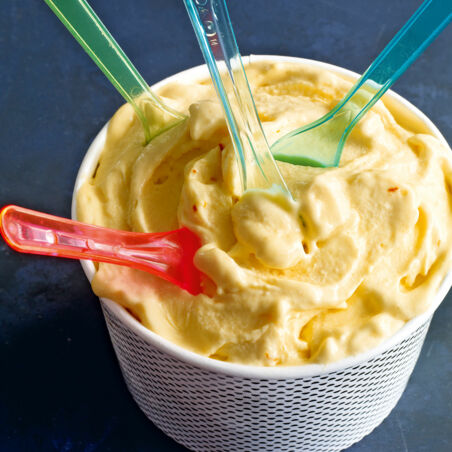 Frozen Yogurt mit Mango und Safran Frozen Yogurt mit Mango und Safran
