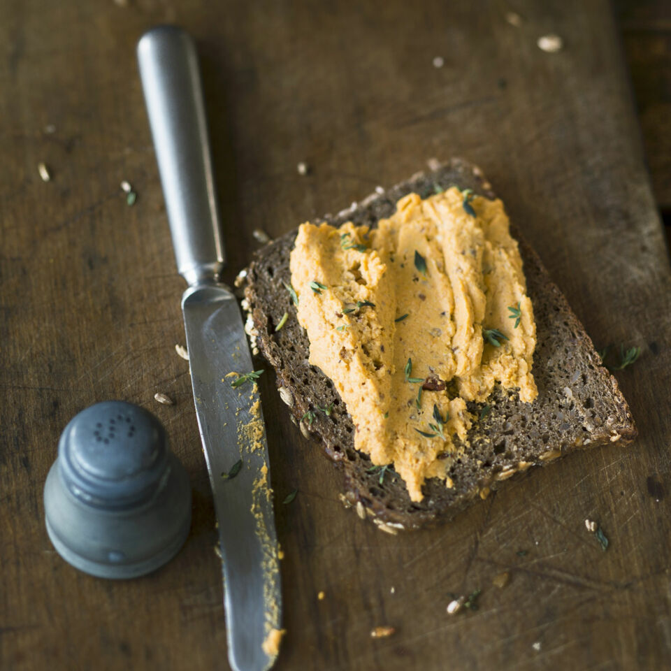 Ziegenkäse-Süßkartoffel-Thymian-Aufstrich Rezept | Küchengötter