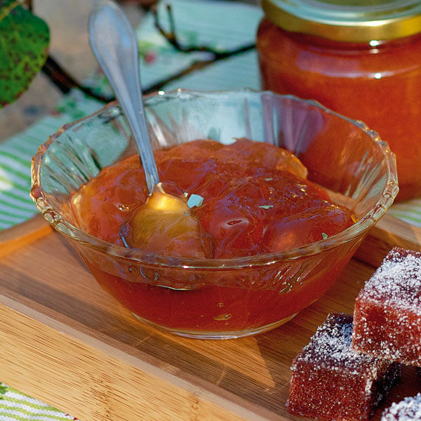 Quittenmus mit Orangenblütenwasser Rezept | Küchengötter