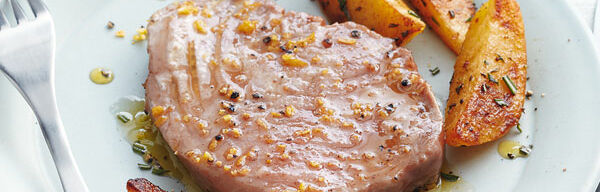 Thunfisch mit Rosmarinkartoffeln Thunfisch mit Rosmarinkartoffeln