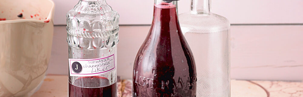 Küchenschätze, Schwarzer Johannisbeerlikör Johannisbeeren Rezepte Getränke