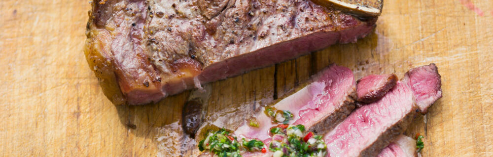 Ochsenkotelett mit Chimichurri Ochsenkotelett mit Chimichurri