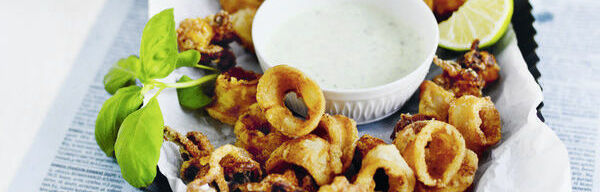 FRITTIERTE CALAMARI FRITTIERTE CALAMARI