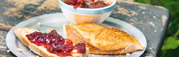 Confiture de figues aux noix - Feigenkonfitüre mit Walnüssen Confiture de figues aux noix - Feigenkonfitüre mit Walnüssen