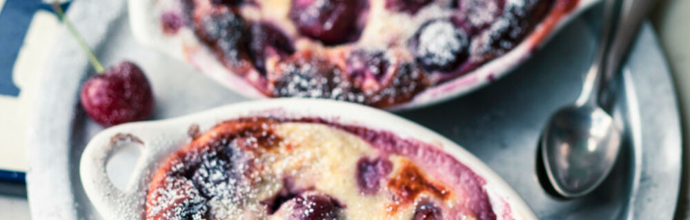 Clafoutis aux cerises - Kirschauflauf Clafoutis aux cerises - Kirschauflauf
