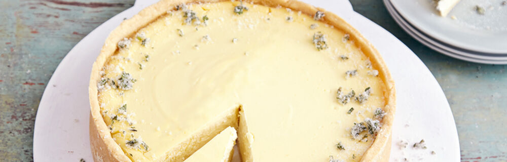 Hugo-Cheesecake mit Himbeeren Hugo-Cheesecake mit Himbeeren