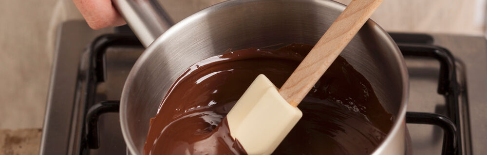 Rezeptvideo: Französischer Schokoladenkuchen Rezeptvideo: Französischer Schokoladenkuchen