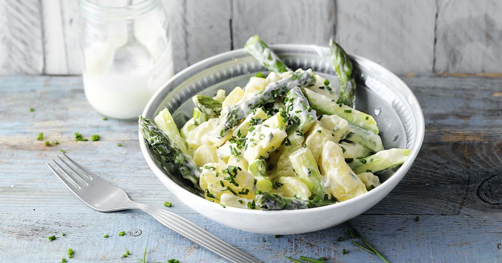 Kartoffelsalat mit grünem Spargel Rezept | Küchengötter