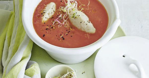 Tomatensuppe mit Ricotta-Nocken Rezept | Küchengötter