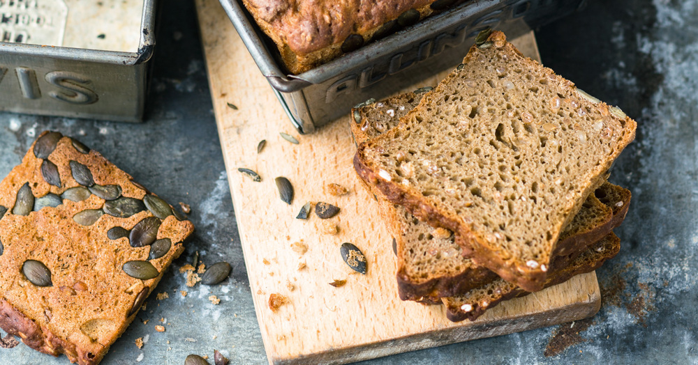 6-Korn-Vollkornbrot mit Kürbiskernen Rezept | Küchengötter