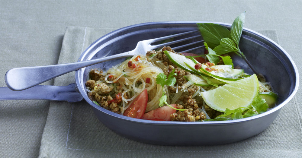 Thai-Nudelsalat mit Hack Rezept | Küchengötter