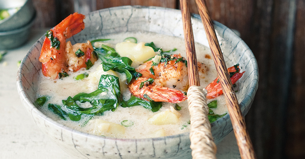 Spinat-Kokos-Suppe mit Garnelen Rezept | Küchengötter