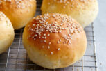 Ofenfrische Burger Buns Ofenfrische Burger Buns