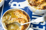 Soupe à l'oignon gratinée - Gratinierte Zwiebelsuppe Soupe à l'oignon gratinée - Gratinierte Zwiebelsuppe