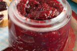 Stachelbeer-Himbeer-Konfitüre Stachelbeer-Himbeer-Konfitüre