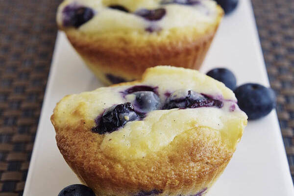 Blueberry-Muffins mit Vanilleguss Rezept | Küchengötter