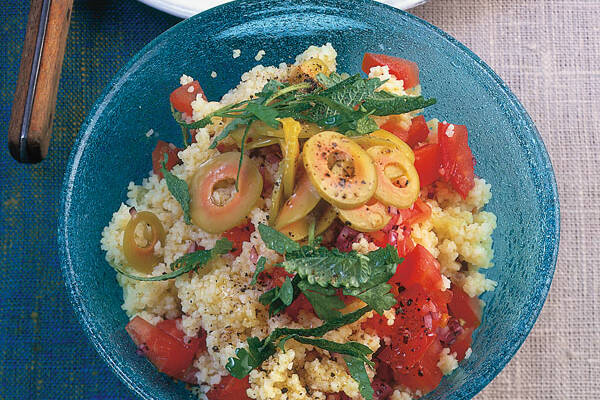 Couscous-Salat mit Oliven Rezept | Küchengötter