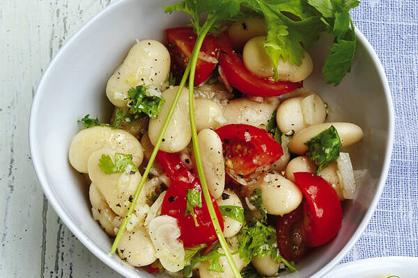 Bohnen Tomaten Salat Mit Koriander Rezept Kuchengotter