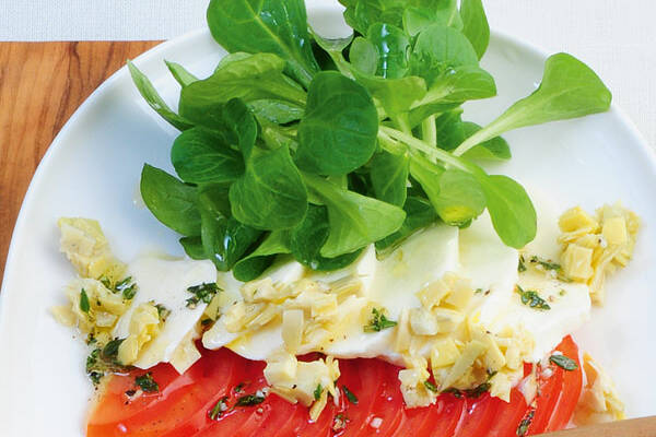 Feldsalat mit Mozzarella Rezept | Küchengötter