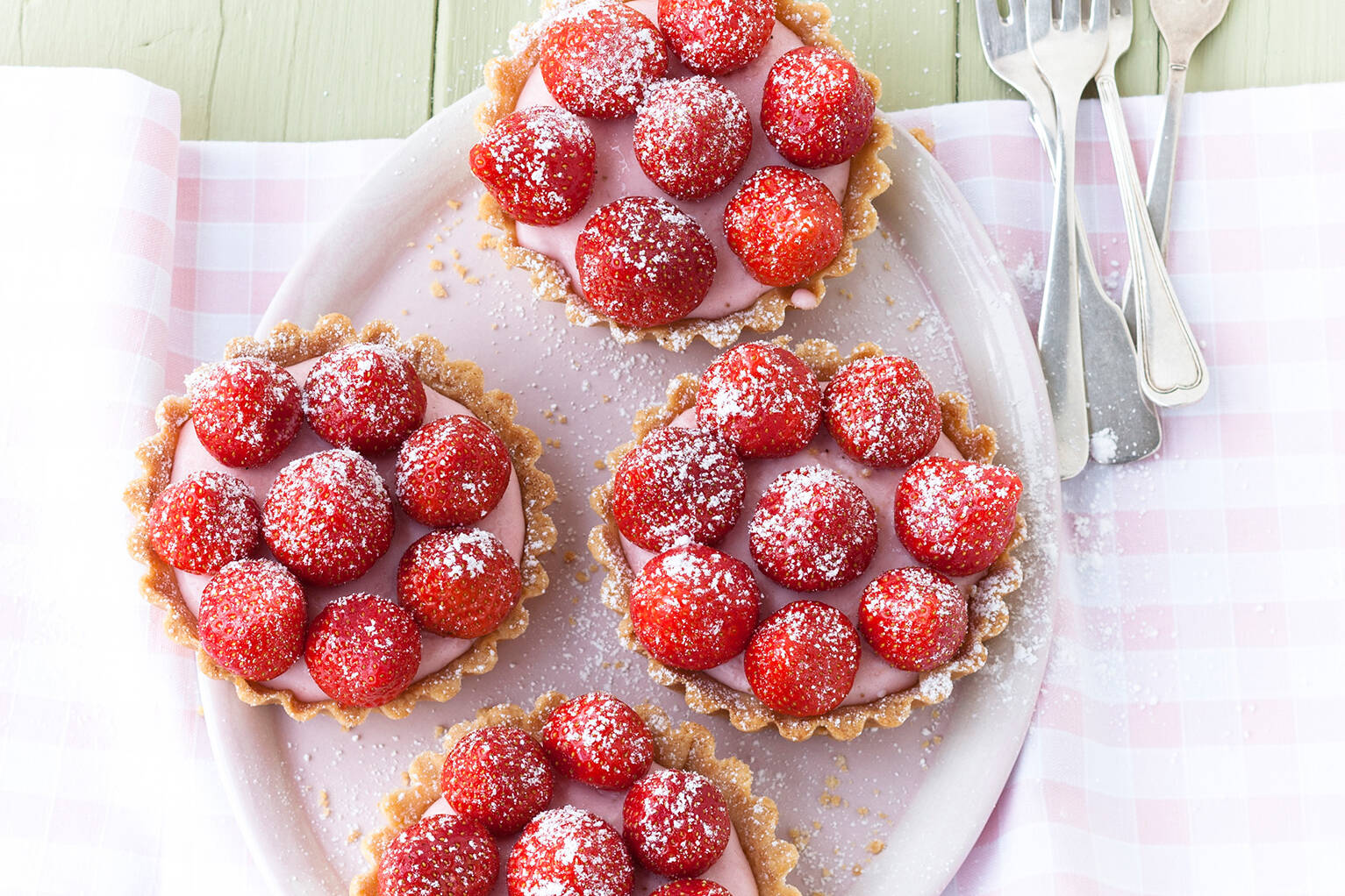 Erdbeer-Torteletts Rezept | Küchengötter