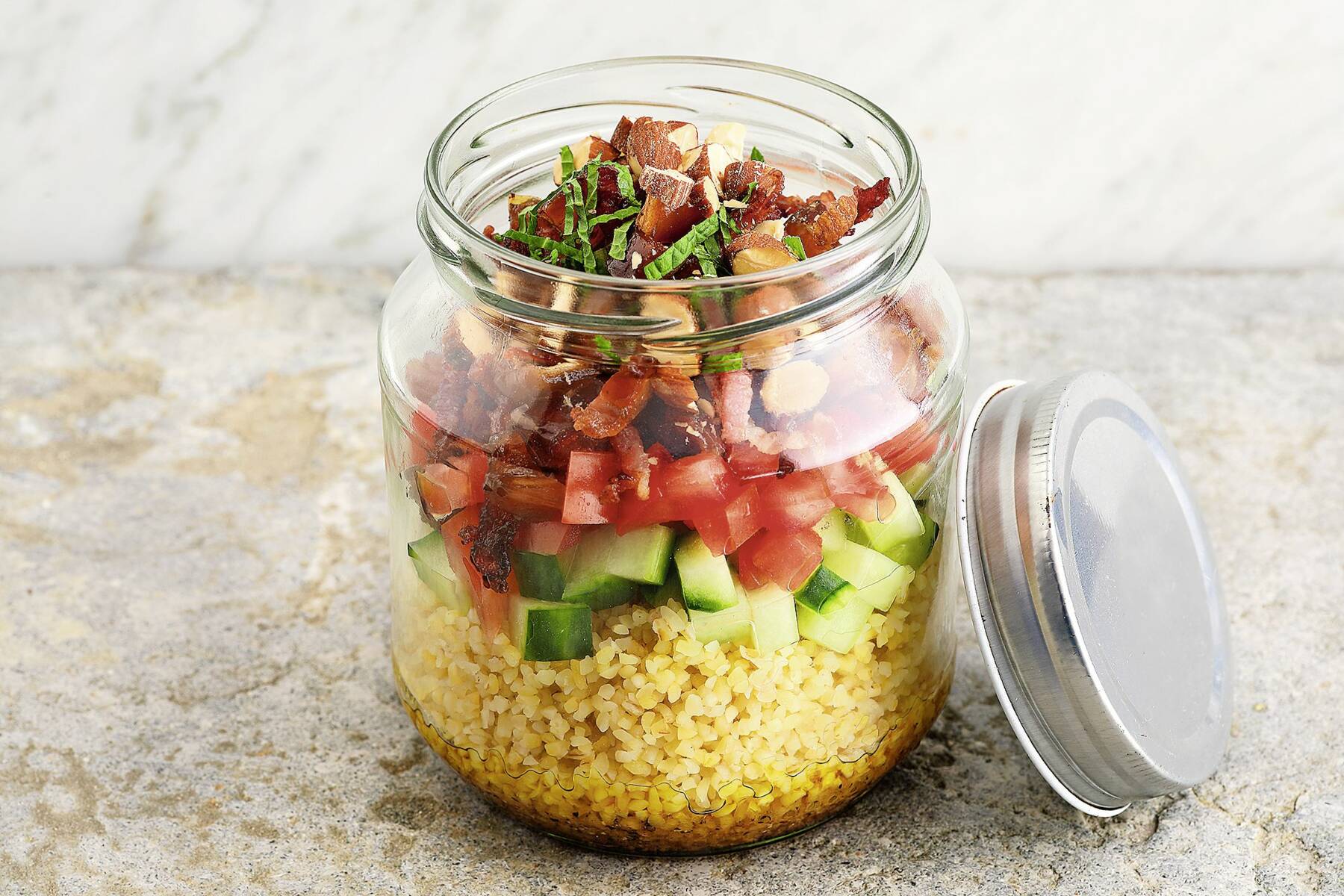 TabouléSalat mit SpeckDatteln im Glas Rezept Küchengötter