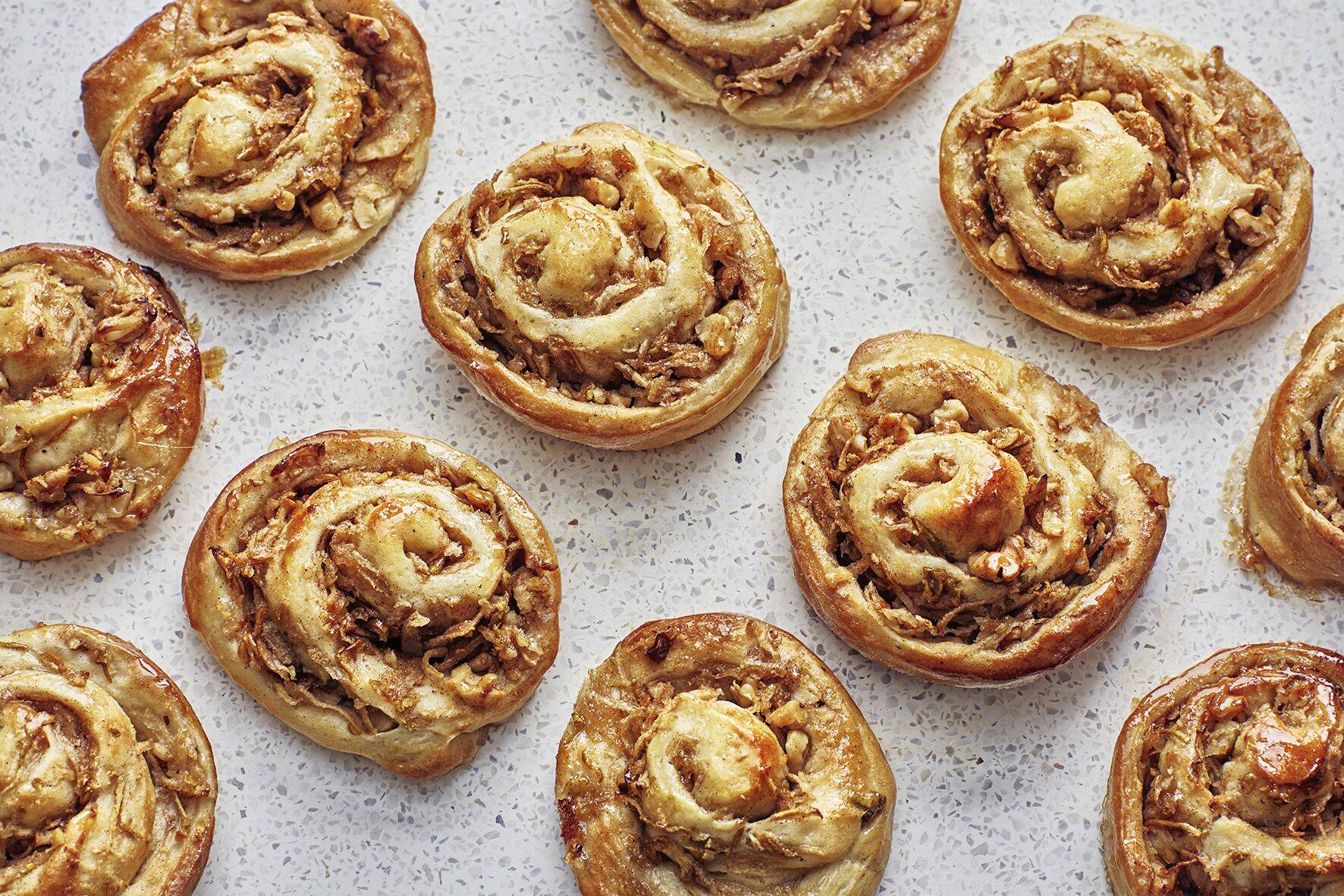 Birnen-Walnuss-Schnecken Rezept | Küchengötter