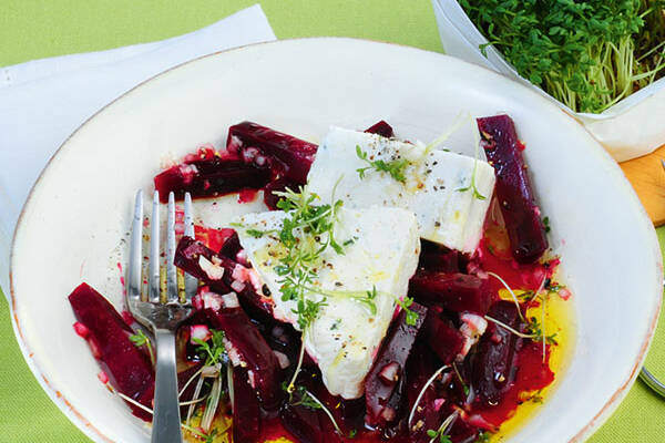 RoteBeteSalat mit MeerrettichTerrine Rezept Küchengötter