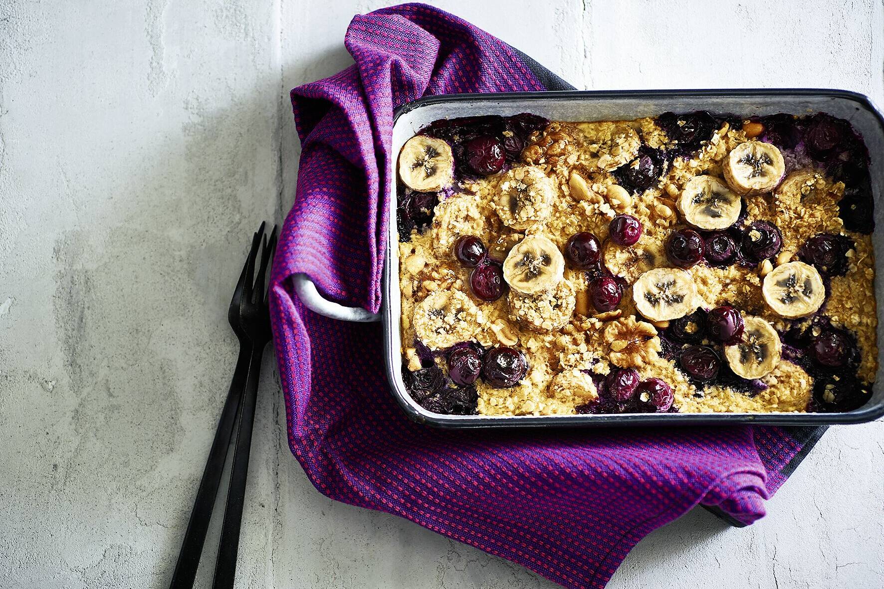 Gebackenes Blaubeer-Bananen-Oatmeal Rezept | Küchengötter