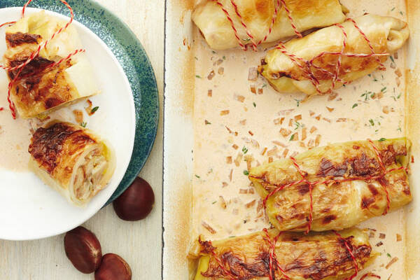 Kohlrouladen mit Brot-Maronen-Füllung Rezept | Küchengötter