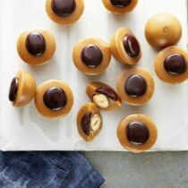 Schoko-Karamell-Halbkugeln Schoko-Karamell-Halbkugeln