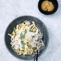 Bandnudeln mit Pfifferlingrahmsauce Bandnudeln mit Pfifferlingrahmsauce