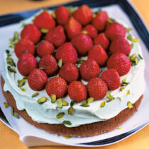 Erdbeertorte mit Avocadocreme Erdbeertorte mit Avocadocreme