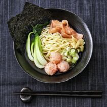 Lachs-Garnelen-Ramen Lachs-Garnelen-Ramen