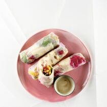 Rainbow-Rolls
mit Omelett Rainbow-Rolls
mit Omelett