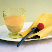 Tofucreme mit Litschis und Pflaumenweingelee Tofucreme mit Litschis und Pflaumenweingelee