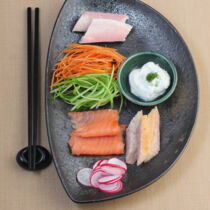 Japanische Räucherfischplatte Japanische Räucherfischplatte