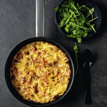 Frittata mit Rucola und Tagliatelle Frittata mit Rucola und Tagliatelle