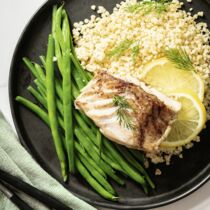 Hirse mit Kabeljau
und grünen Bohnen Hirse mit Kabeljau
und grünen Bohnen