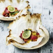 Bunte Beten mit Würzöl im Pergament Bunte Beten mit Würzöl im Pergament