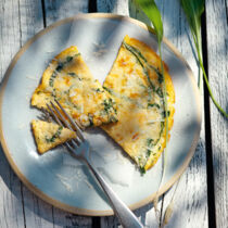 Bärlauch-Schaumomelett mit Parmesan Bärlauch-Schaumomelett mit Parmesan