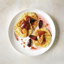 Chia-Pancakes mit Pflaumen Chia-Pancakes mit Pflaumen