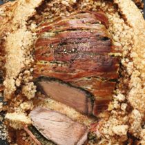 Wildschwein in der Salzkruste Wildschwein in der Salzkruste