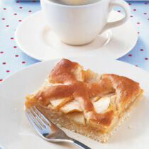 Apfelkuchen mit Marzipan Apfelkuchen mit Marzipan