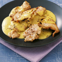 Putenstreifen in Senfsahne Putenstreifen in Senfsahne