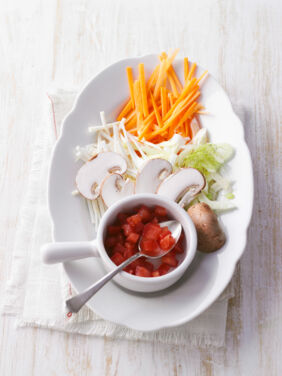 Zutaten für Curry vorbereiten Zutaten für Curry vorbereiten